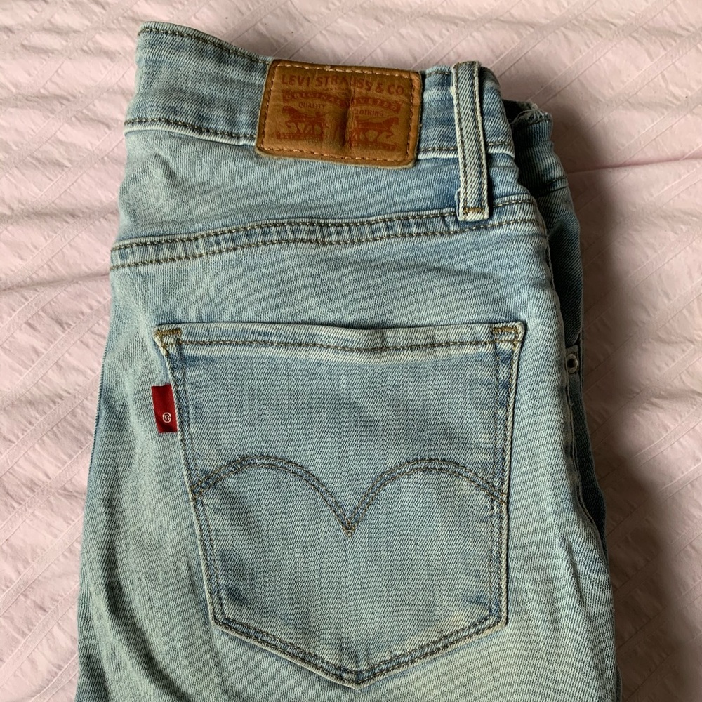 Levi’s 721 High Rise Skinny 26